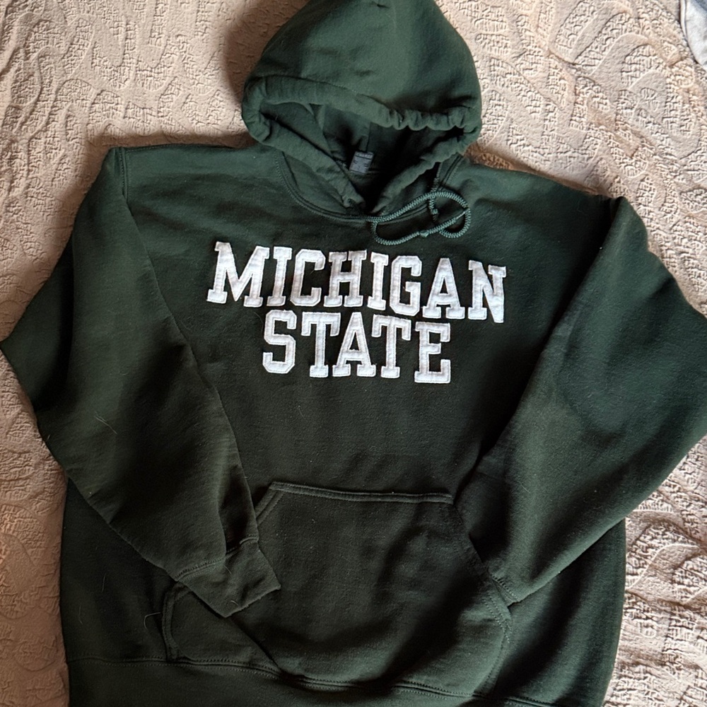 Gildan Dark Green Hoodie